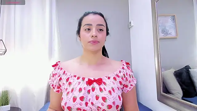 Snapshot of Paula_Desousa chatting on September 16, 5:36 pm Paula Desousa online show from September 16, 5:36 pm