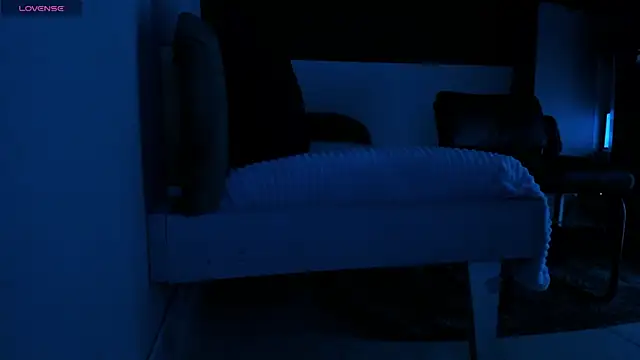 Snapshot of Paula_Desousa chatting on June 25, 6:57 pm Paula Desousa online show from June 25, 6:57 pm