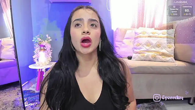 Snapshot of Paula_Desousa chatting on July 15, 7:43 pm Paula Desousa online show from July 15, 7:43 pm
