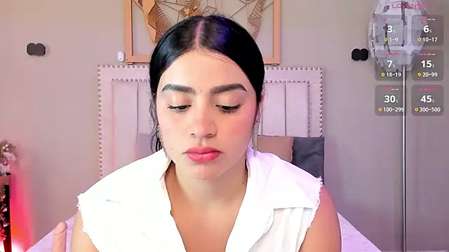 Paula Desousa online show from March 20, 7:26 pm