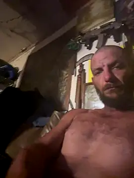 Snapshot of 420rickie420 chatting on October 17, 10:00 pm 420rickie420 online show from October 17, 10:00 pm