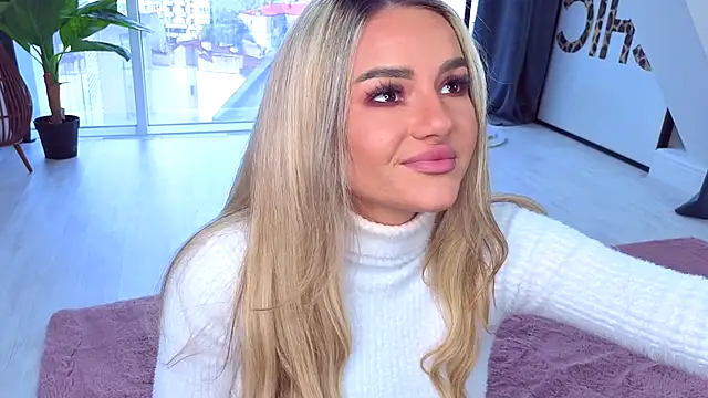 Snapshot of SpoilM3Mor3 chatting on October 24, 10:58 am SpoilM3Mor3 online show from October 24, 10:58 am