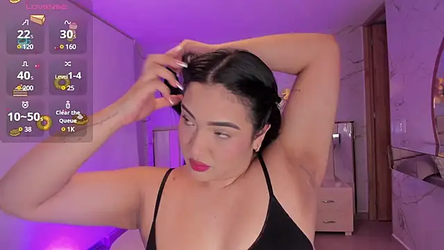 Snapshot of stephania_diamond chatting on December 8, 3:40 am stephania diamond online show from December 8, 3:40 am