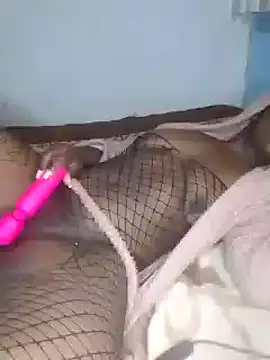 Snapshot of Dark_Ruby01 chatting on September 27, 7:53 pm Dark Ruby01 online show from September 27, 7:53 pm