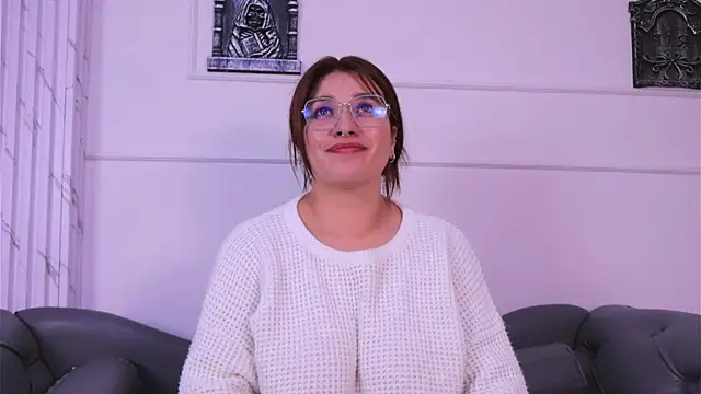 alix bay online show from October 28, 8:24 am