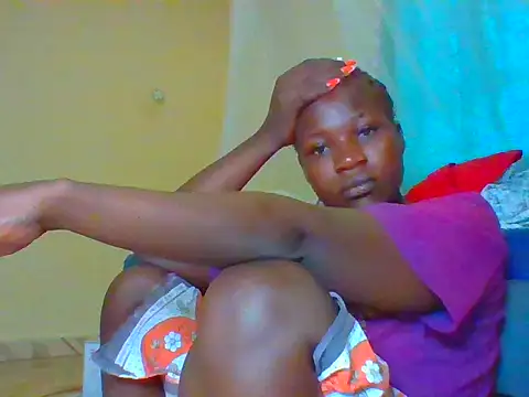 prettychic5 online show from May 13, 6:09 am