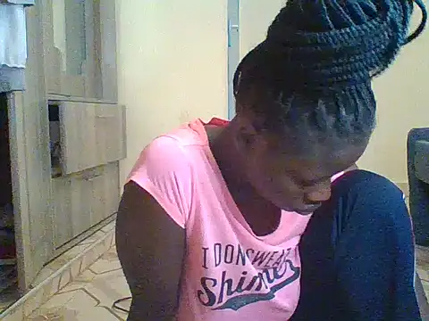 prettychic5 online show from November 13, 8:29 am