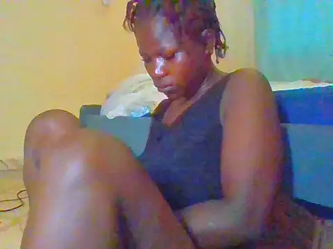 prettychic5 online show from May 15, 5:49 am