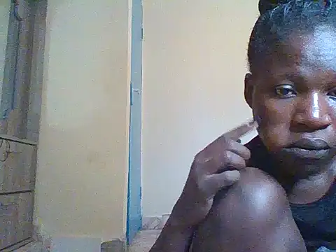 prettychic5 online show from November 24, 1:00 pm