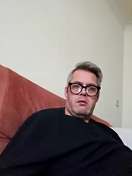 adriaan1975 online show from October 1, 7:57 am