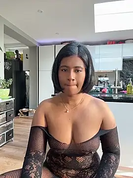 RoseMelanie online show from April 9, 6:52 am