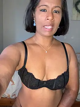 Snapshot of RoseMelanie chatting on September 26, 7:04 am RoseMelanie online show from September 26, 7:04 am