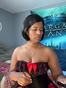 RoseMelanie online show from June 19, 6:19 am