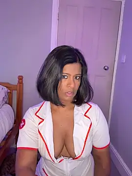 Snapshot of RoseMelanie chatting on October 21, 6:46 am RoseMelanie online show from October 21, 6:46 am