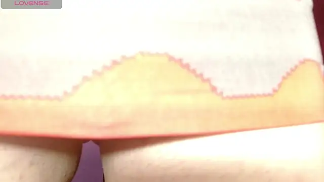 DULCE ZOE online show from February 8, 6:22 am