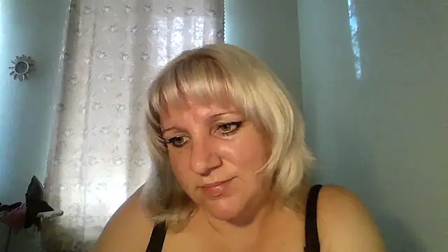 MeilomaWesa online show from October 2, 1:03 pm