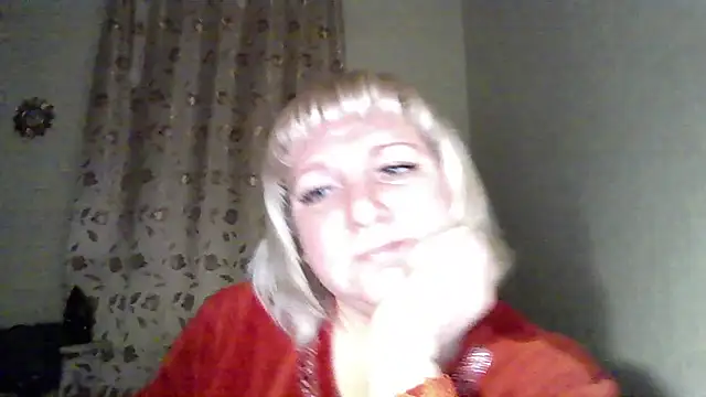 Snapshot of MeilomaWesa chatting on February 9, 5:55 pm MeilomaWesa online show from February 9, 5:55 pm