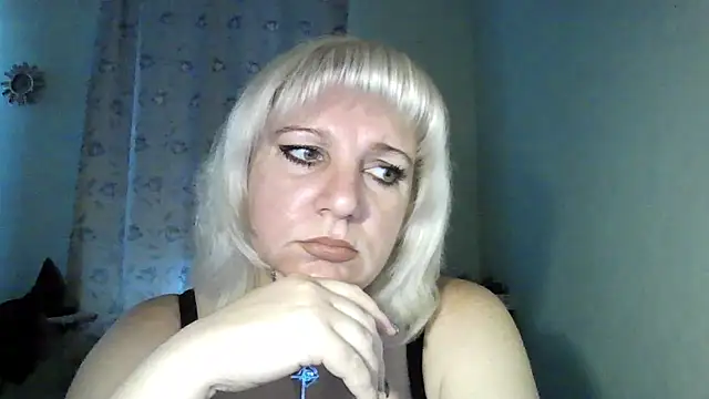 MeilomaWesa online show from October 31, 12:02 pm