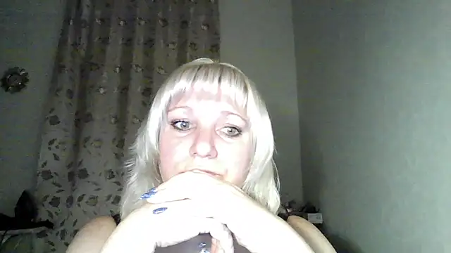 MeilomaWesa online show from October 24, 9:36 pm