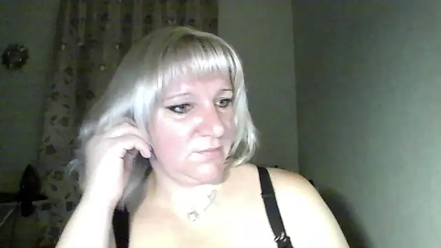 MeilomaWesa online show from October 16, 7:44 pm