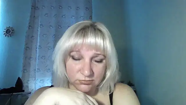 MeilomaWesa online show from November 4, 12:09 pm