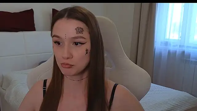 Snapshot of Madi_soon chatting on January 21, 11:56 am Madi soon online show from January 21, 11:56 am