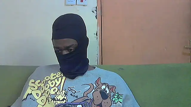 Snapshot of BIGDICKMULLAH chatting on December 15, 1:55 am BIGDICKMULLAH online show from December 15, 1:55 am