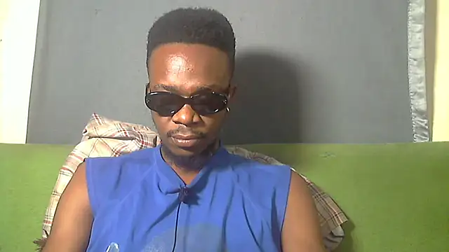 Snapshot of BIGDICKMULLAH chatting on February 9, 3:32 pm BIGDICKMULLAH online show from February 9, 3:32 pm