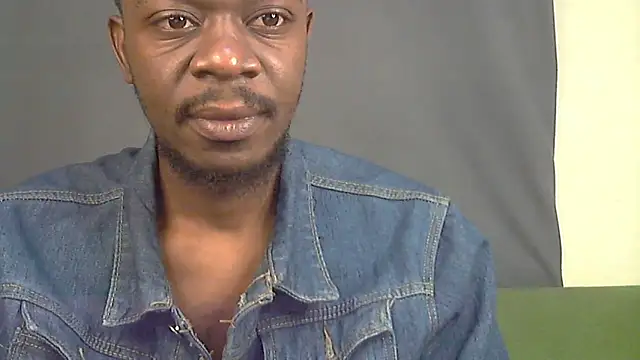 Snapshot of BIGDICKMULLAH chatting on January 8, 2:17 am BIGDICKMULLAH online show from January 8, 2:17 am