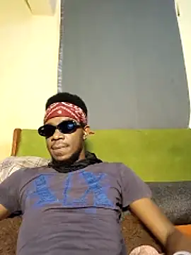 BIGDICKMULLAH online show from May 8, 3:10 am