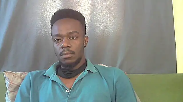 Snapshot of BIGDICKMULLAH chatting on January 6, 6:17 am BIGDICKMULLAH online show from January 6, 6:17 am