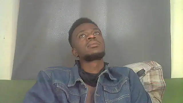 Snapshot of BIGDICKMULLAH chatting on January 16, 4:05 am BIGDICKMULLAH online show from January 16, 4:05 am