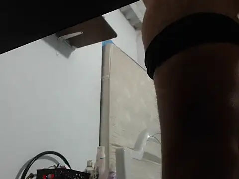 boymaster18 online show from January 31, 7:12 pm