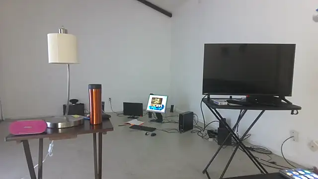 Peachestabby147 online show from October 11, 2:29 pm