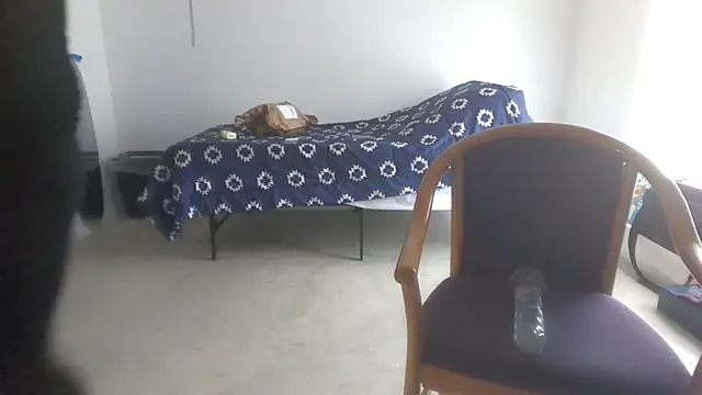 Peachestabby147 online show from December 20, 8:01 pm