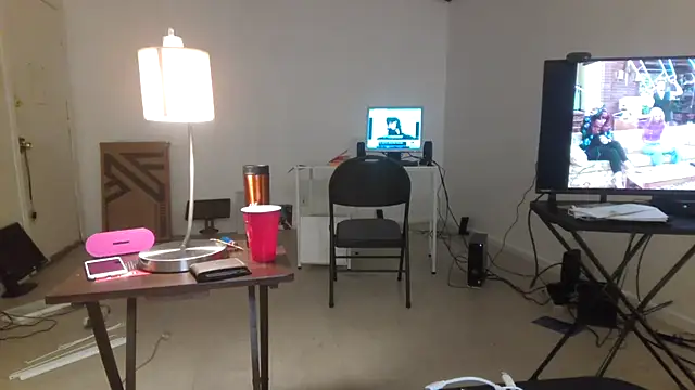 Peachestabby147 online show from October 23, 8:13 am