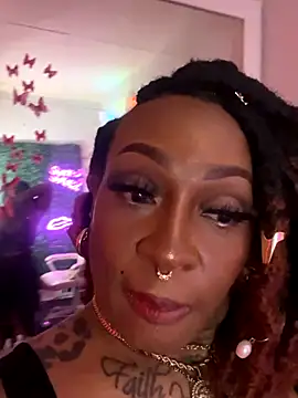 Snapshot of immona chatting on September 19, 9:35 am immona online show from September 19, 9:35 am