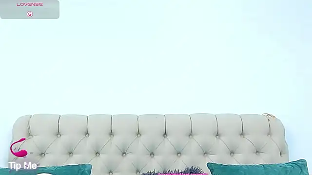 SelenaWest online show from June 26, 12:00 pm