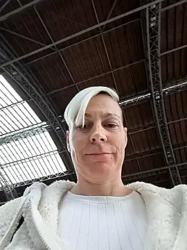 DarleenHot online show from March 20, 2:51 pm