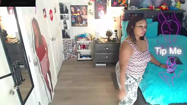 temptressbeauty24 online show from October 23, 9:24 pm