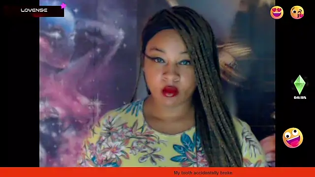 Snapshot of temptressbeauty24 chatting on February 6, 2:44 am temptressbeauty24 online show from February 6, 2:44 am
