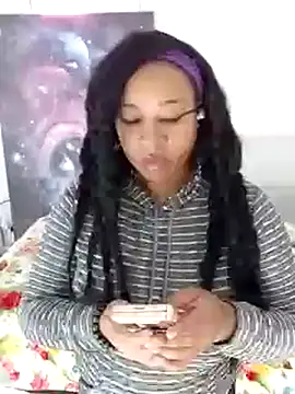 Snapshot of temptressbeauty24 chatting on February 11, 11:44 pm temptressbeauty24 online show from February 11, 11:44 pm