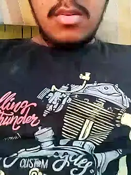 Snapshot of mrshine chatting on December 6, 8:10 am mrshine online show from December 6, 8:10 am