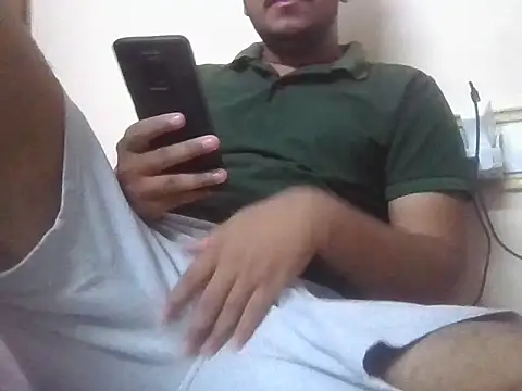 Snapshot of mrshine chatting on September 29, 3:35 am mrshine online show from September 29, 3:35 am