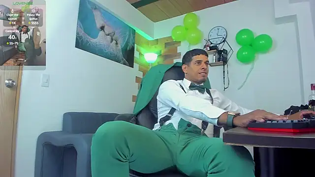 Snapshot of vincen_jose chatting on March 18, 12:19 am vincen jose online show from March 18, 12:19 am