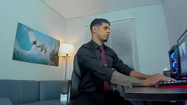 Snapshot of vincen_jose chatting on October 13, 6:48 am vincen jose online show from October 13, 6:48 am