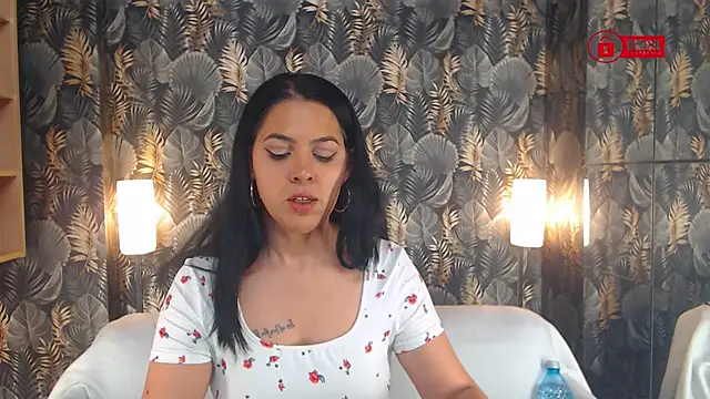 jessthewicked online show from December 8, 5:22 pm