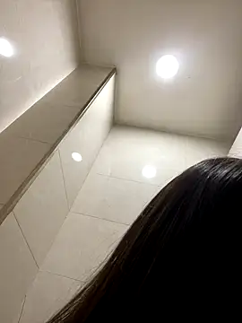 Asia-Lynn online show from October 11, 11:11 am