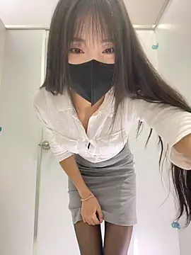 Asia-Lynn online show from May 11, 10:16 am