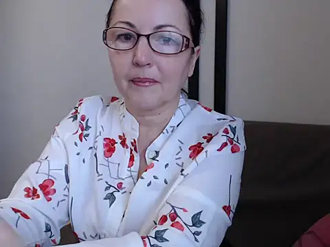 Alma44 online show from December 16, 6:17 am